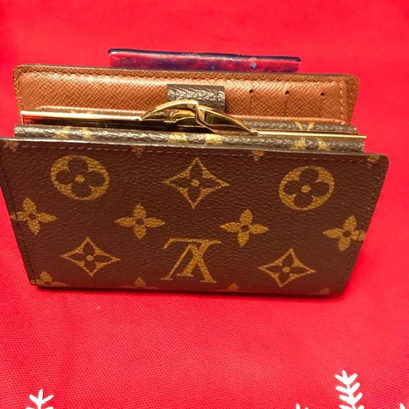 Louie vuitton wallet small, used good condition - Picture 3 of 3